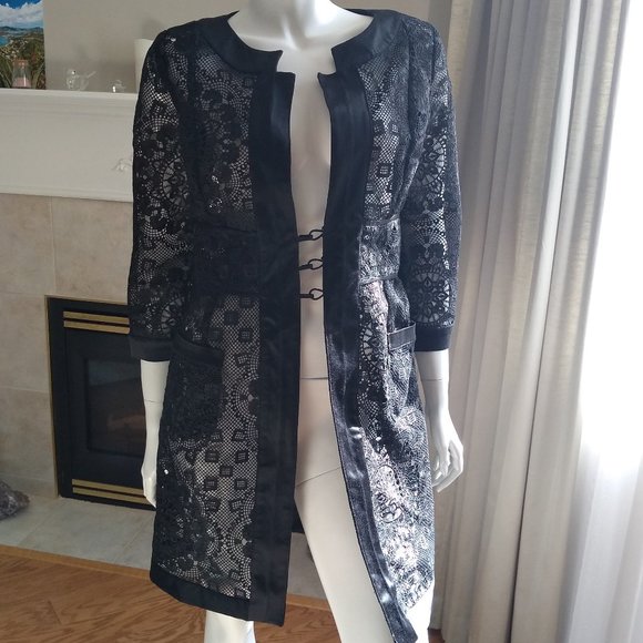 Marciano Jackets & Blazers - Marciano 2 black heavy lace pattern jacket